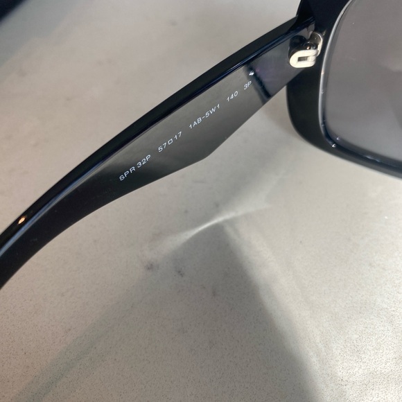 PRADA srp32p 57017 oversized black glossy sunglasses - Picture 7 of 16